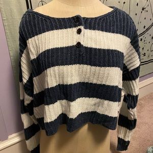 American Eagle sweater